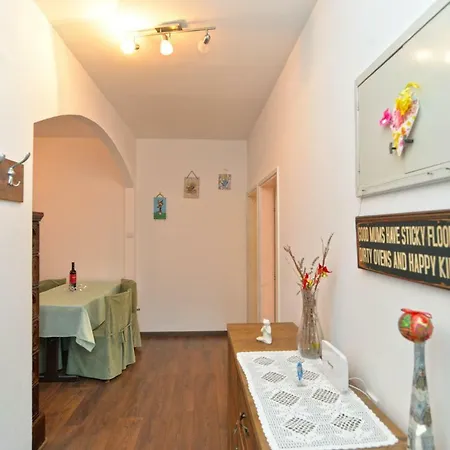 Apartment Mariza 1026 *
